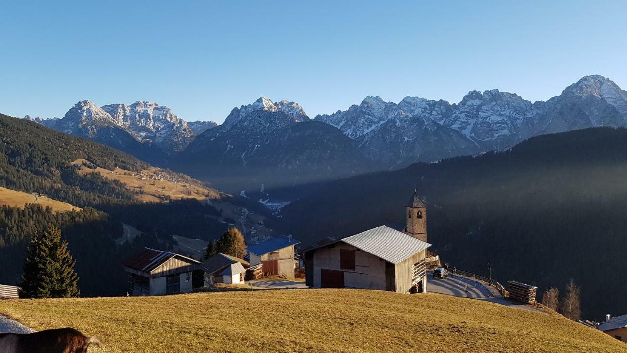 Casa Lucia Lägenhet Padola Exteriör bild